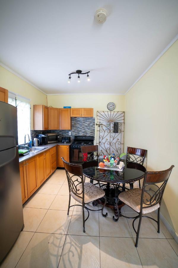 Nickels Garden Villas Μοντέγκο Μπέυ Εξωτερικό φωτογραφία