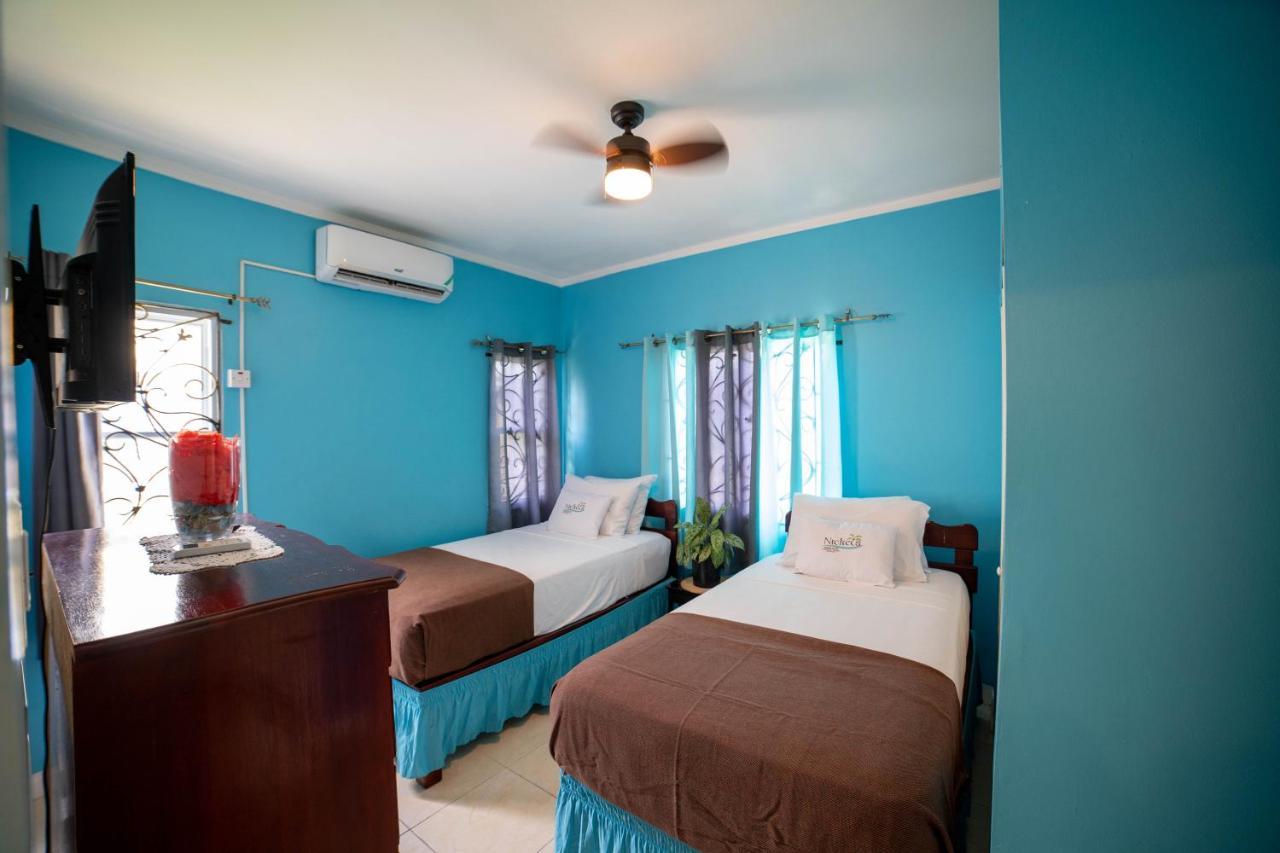 Nickels Garden Villas Μοντέγκο Μπέυ Εξωτερικό φωτογραφία